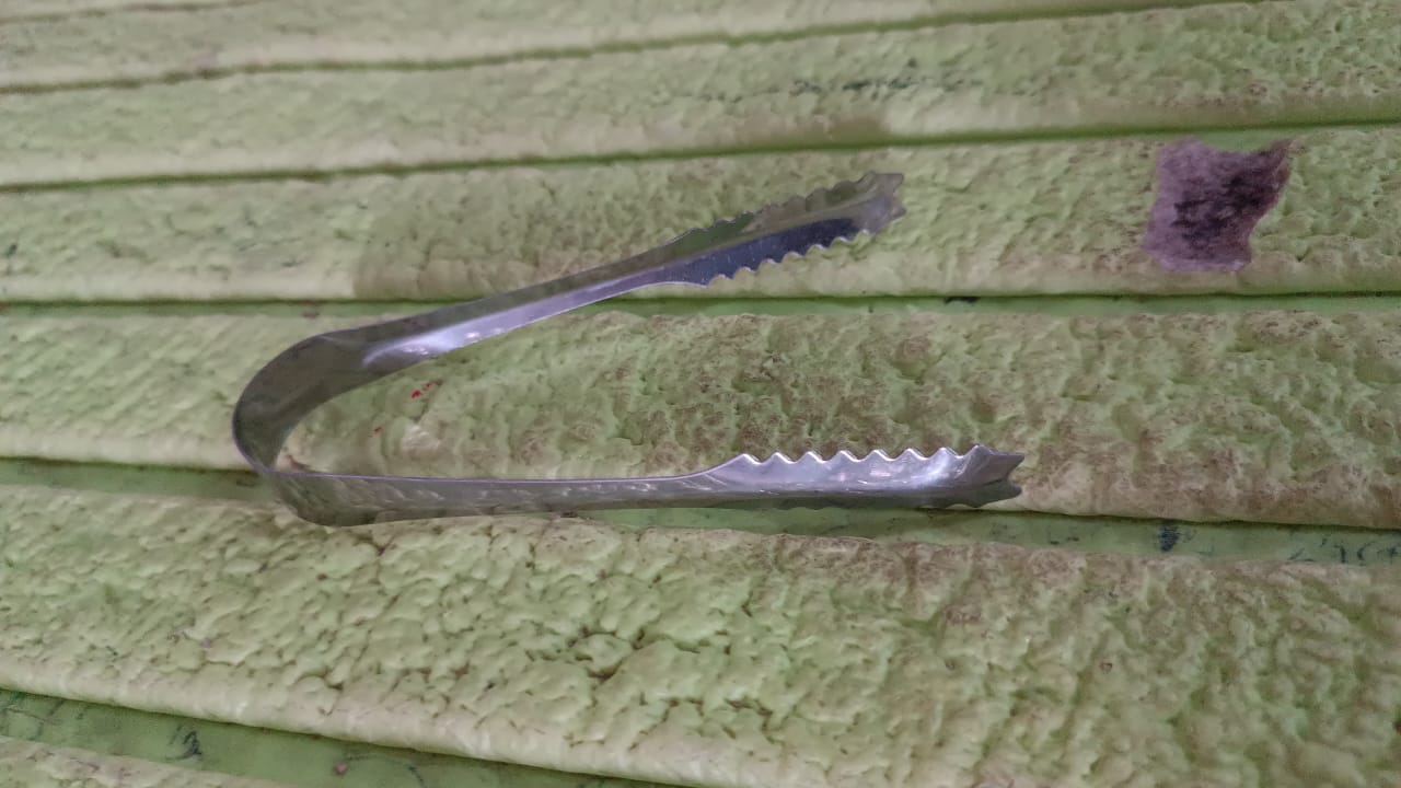 Stainless Steel Tong for Lifting Ice Cubes, Sugar Cubes | Serving Tongs (13 Cm / 1 Pc) Stainless Steel Tong for Lifting Ice Cubes, Sugar Cubes | Serving Tongs (13 Cm / 1 Pc)